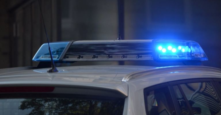 Autoridades llegan al sitio