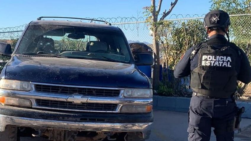 Tras enfrentamiento armado en Sonora, aseguran camioneta con armas largas y cartuchos
