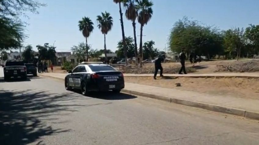 Sicarios ejecutan a 2 en pleno parque de Ciudad Obregón; los balearon por más de un minuto