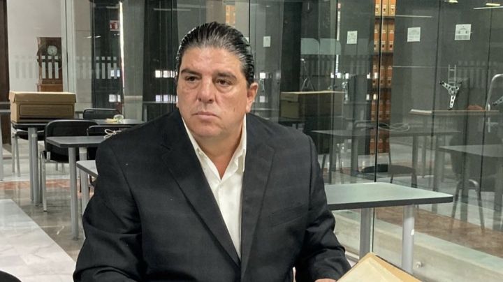 Él es 'El Chiquilín', el funcionario acusado de agredir a una mujer Policía en estado etílico