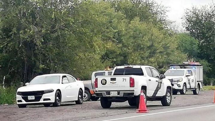 Movilización en Nuevo León: A la orilla de la carretera, dejan el cuerpo violentado de una mujer