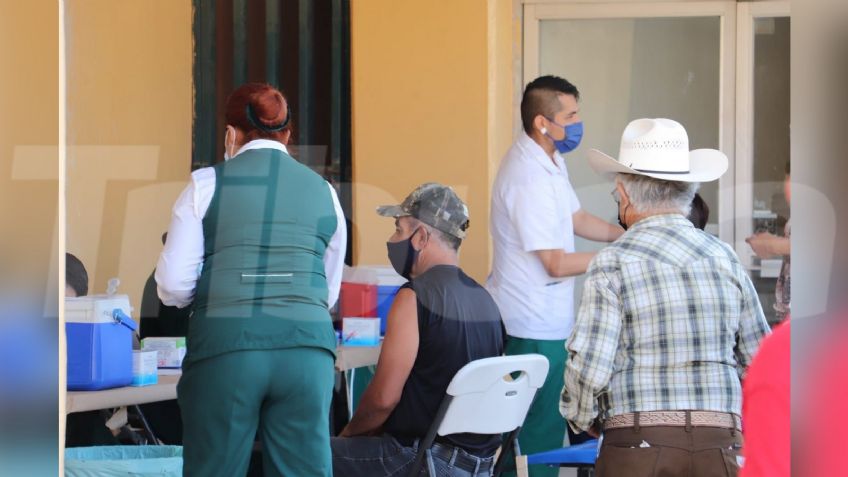 Ciudad Obregón: Inicia la jornada de vacunación contra la Influenza en IMSS