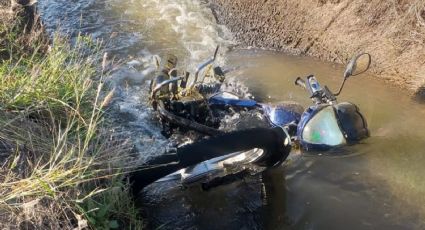 Terrible final: Al interior de un canal, encuentra el cadáver de un motociclista en Angostura