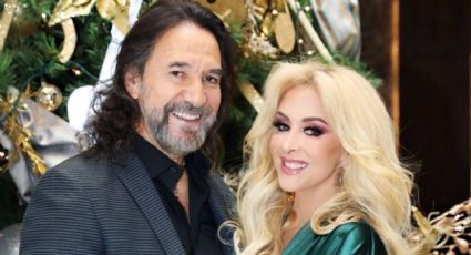 VIDEO: Marco Antonio Solís da tremenda nalgada a su esposa en su aniversario de bodas