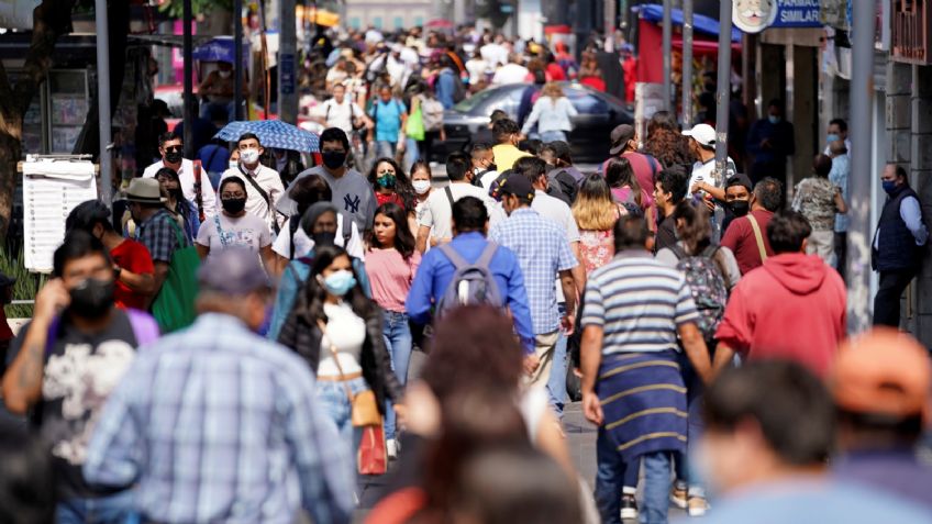 Pese a tener 16 casos de Ómicron, variante del Covid-19, CDMX recibirá el 2022 en semáforo verde