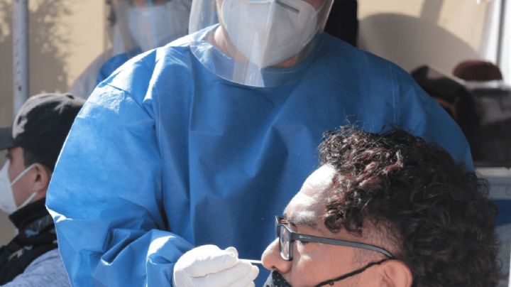 AMLO da detalles sobre el presunto primer caso de Ómicron, variante del Covid-19, en México