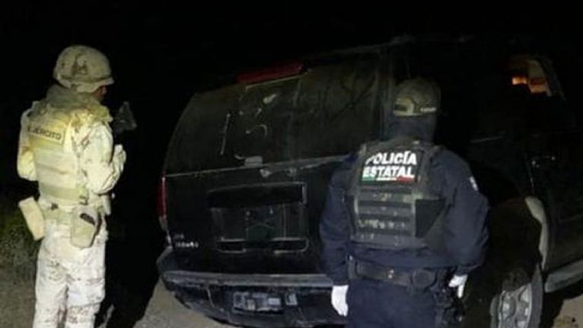 En vehículo abandonado en Altar, localizan armas, cartuchos y equipo táctico