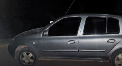 A un costado de un automóvil, ejecutan de varios tiros a un hombre en Morelos