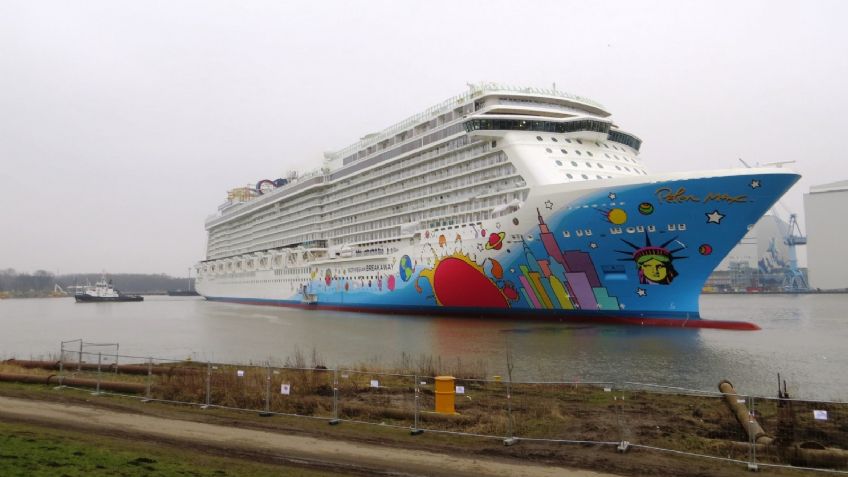 Tras la llegada de Ómicron a EU, detectan brote de Covid-19 en crucero de Nuevo Orleans