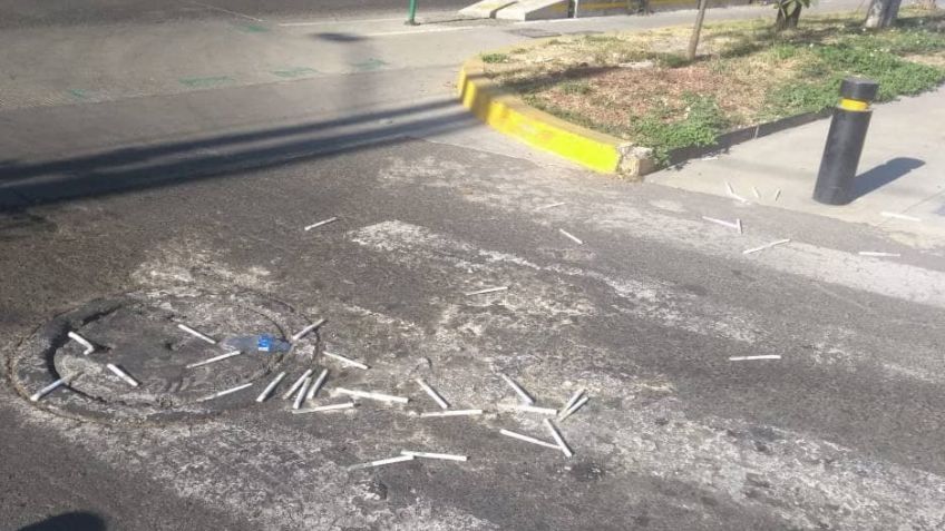 Alerta en Guadalajara: Dejan tirados hisopos para detección de Covid-19 en la calle