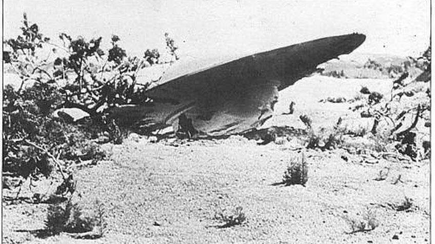 ¿Roswell 1947? El Pentágono admite que hizo pruebas con restos de una nave OVNI 