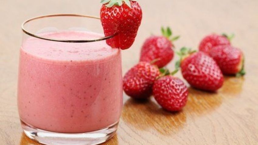 ¡Inicia tu mañana con el pie derecho! Este licuado de fresas te dará la energía que necesitas