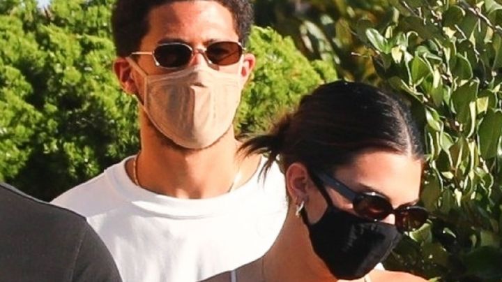 Kendall Jenner confima noviazgo con Devin Booker con romántica foto en Instagram