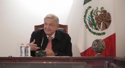 AMLO afirma que llevará señal de telefonía móvil "hasta a las comunidades más apartadas de México"