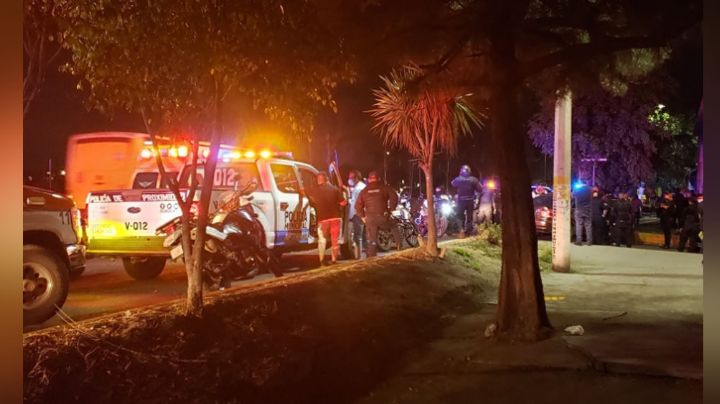 VIDEO: Joven da brutal golpiza a su tío tras disputa por unos terreno en Ciudad Neza