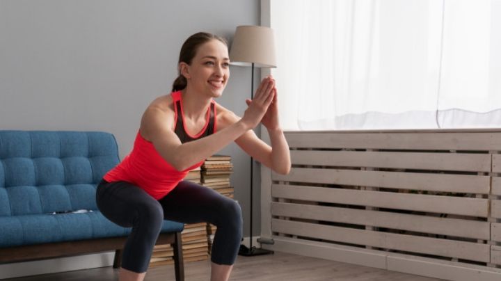 Tonifica todo el cuerpo desde casa con ayuda de estos ejercicios del entrenamiento 'GAP'