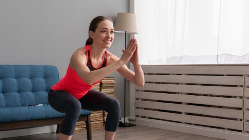 Tonifica todo el cuerpo desde casa con ayuda de estos ejercicios del entrenamiento 'GAP'