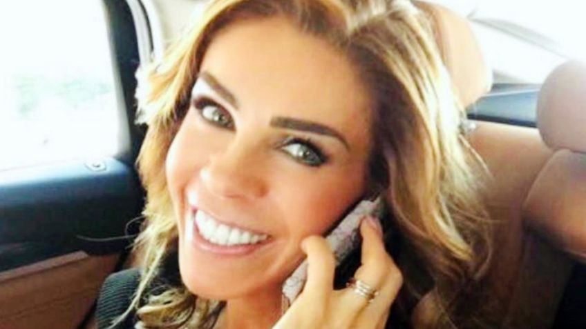 ¿Cuál frío? Rocío Sánchez Azuara se luce más bella que nunca desde la piscina