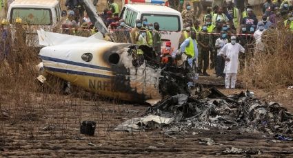 "Todos gritaban": Avión intenta rescatar a 42 personas secuestradas y explota; mueren 7