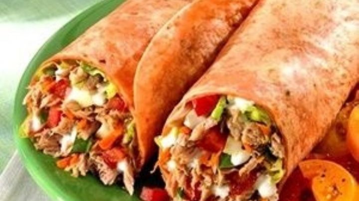 Disfruta de unos burritos de atún rellenos de queso crema; los amarás en cuaresma