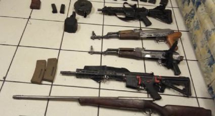 Golpe al narco: Detienen a dos sicarios y aseguran arsenal en Baja California