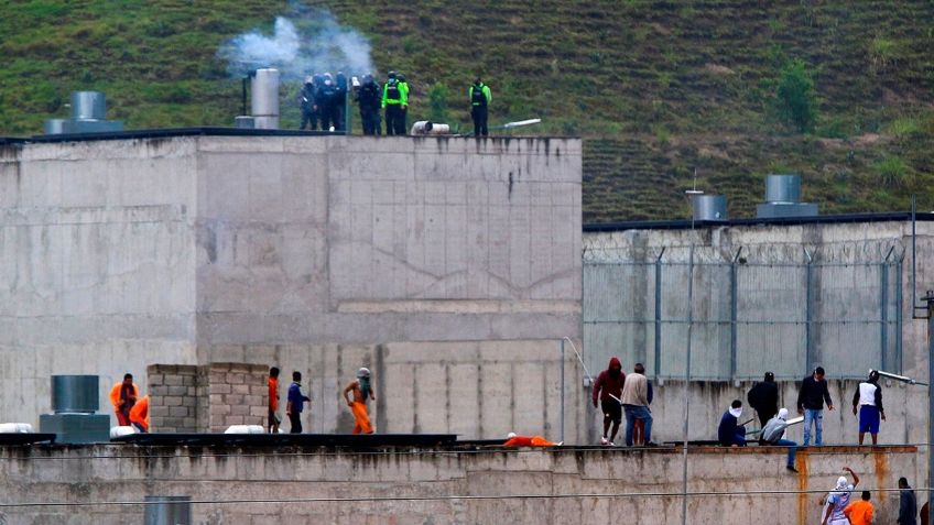 Alerta en Ecuador por violencia: Van 79 muertos por violentos motines en tres cárceles