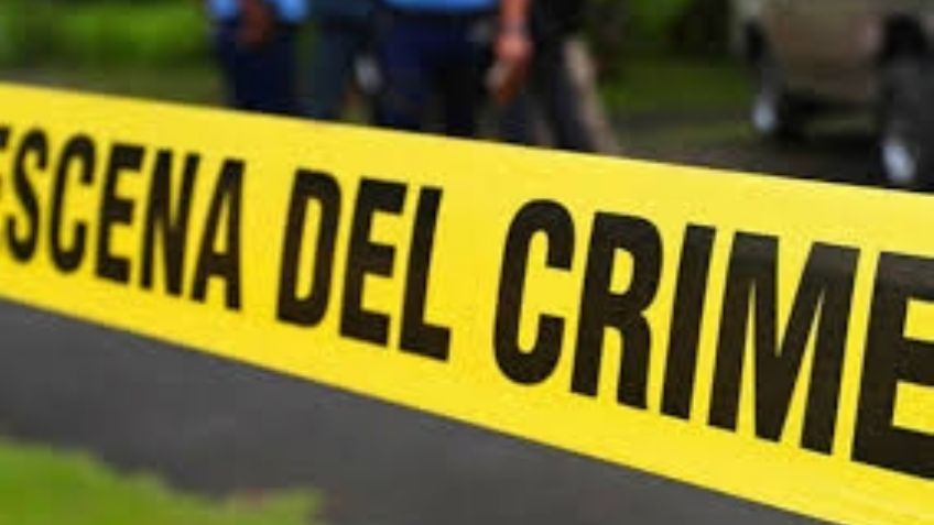 Macabro crimen: Hallan muerto a empleado del IMSS; abandonan su cuerpo entre maleza