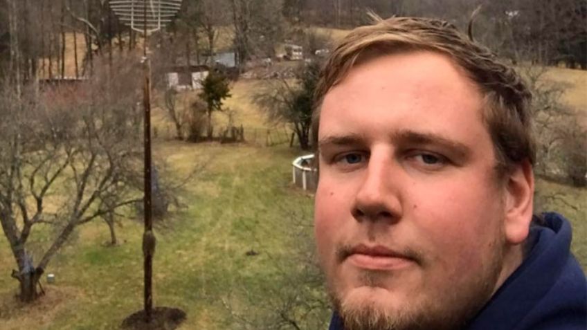 ¡Lamentable! Futuro padre muere cuando construía máquina para anunciar el sexo de su bebé