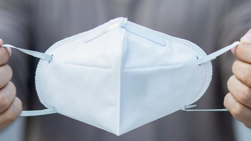 Atención: Usar doble cubrebocas no funciona si se coloca de esta forma