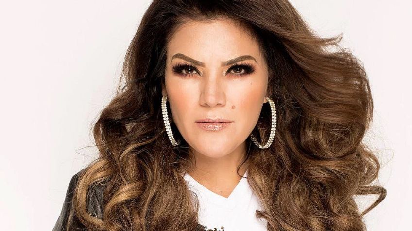 'La Reina del Pasito Duranguense' recupera la vista tras 30 años con problemas en un ojo