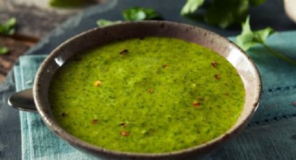 ¡Delicioso! Este aderezo de cilantro y chile jalapeño será una explosión en tu paladar