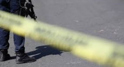 Mujer es localizada sin vida a un costado de una carretera en Morelos; estaba maniatada y baleada