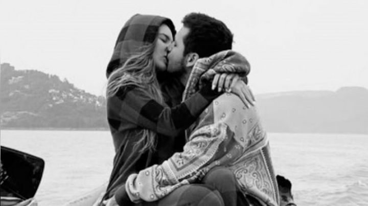 ¿Nuevo tatuaje? Christian Nodal sorprende a Belinda al hacer esto con sus propias manos