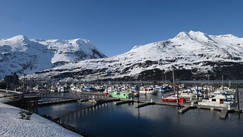 ¡Vacunas para todos! Alaska, el primer estado en vacunar contra el Covid-19 a toda la población