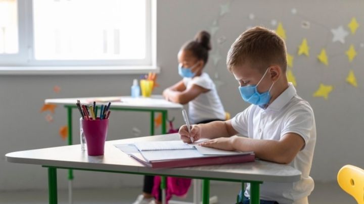 ¿Habrá regreso a clases? Estudio establece una nueva sana distancia para escuelas