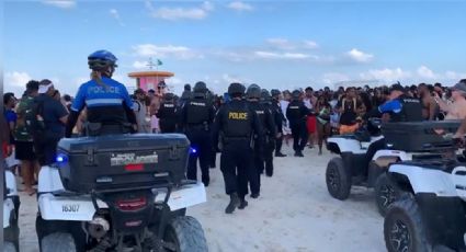 VIDEO: Vacacionistas abarrotan las playas de Miami y policías les lanzan gas lacrimógeno