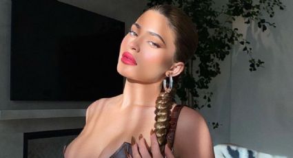 Kylie Jenner se pone su vestido más espectacular y se roba las miradas de Instagram