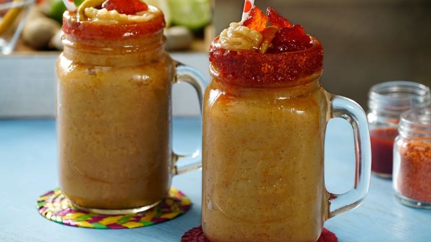 Dale un abrazo a tu paladar con esta refrescante chamoyada de tamarindo