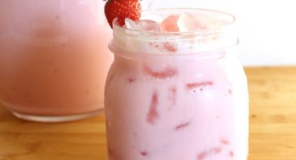 ¡Semana Santa refrescante! Disfruta de tus vacaciones con esta cremosa agua de fresas