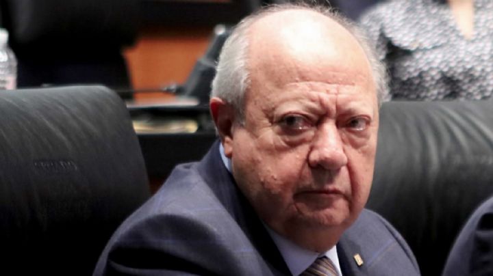 Carlos Romero Deschamps amasó una incalculable fortuna a costa de Pemex; hoy renuncia por AMLO