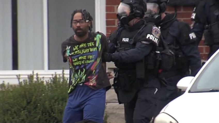 Malik asesinó a su esposa y a cuatro de sus familiares por un cheque de estímulos