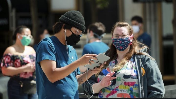 EU confirma exportaciones de vacunas contra Covid-19; "Vecinos deben contener el virus"