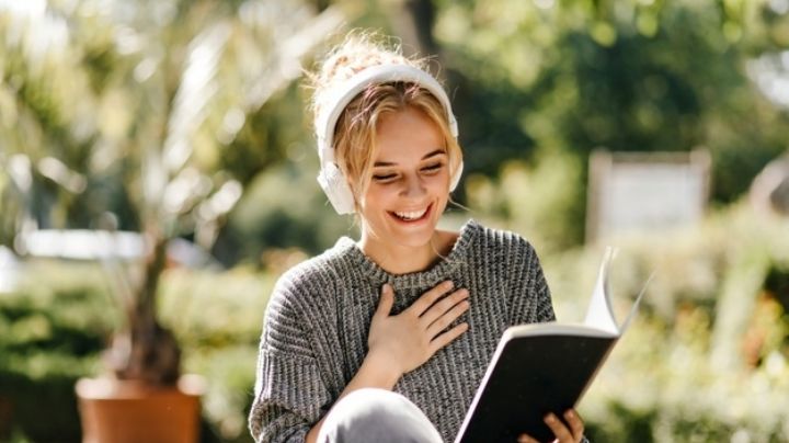 ¡Cuida de tus ojos! Científicos aseguran que leer al aire libre ayuda a mejorar la vista