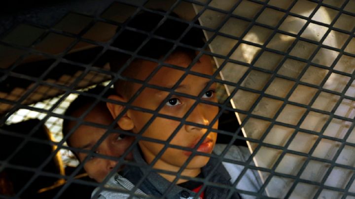 Niños indocumentados de hasta 3 años deben defenderse solos ante cortes migratorias en EU