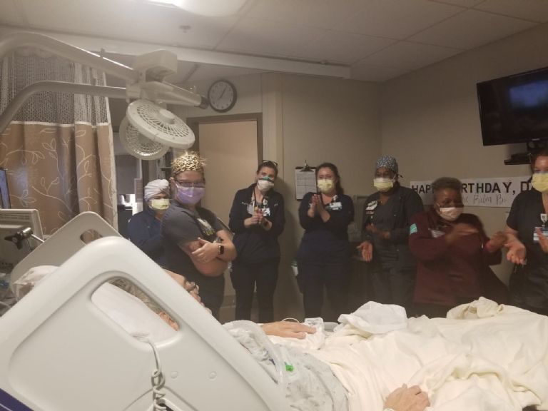 David venció al Covid-19; su familiar canceló su funeral