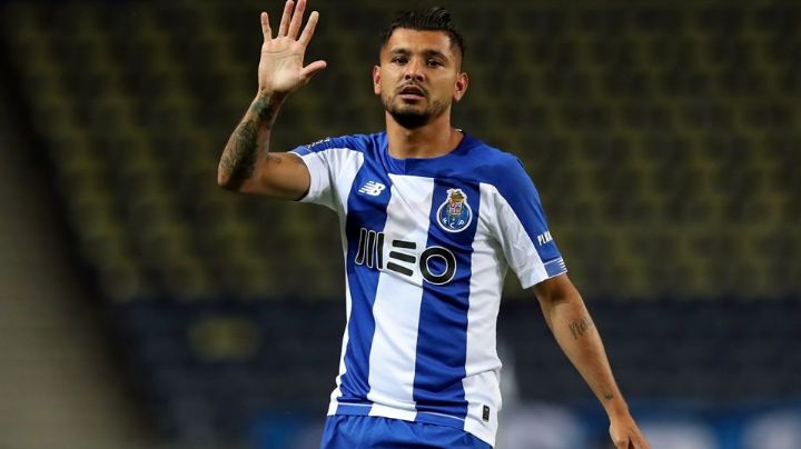 Le abren las puertas; Porto baja cláusula de rescisión de Jesús 'Tecatito' Corona