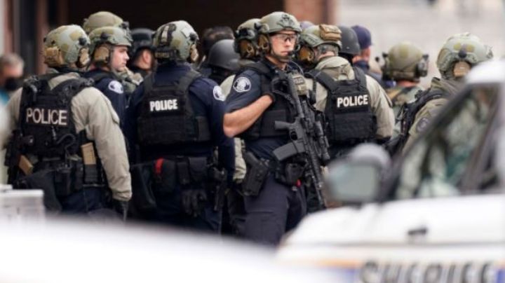 FUERTE VIDEO: Terrible balacera en un supermercado deja al menos 10 muertos