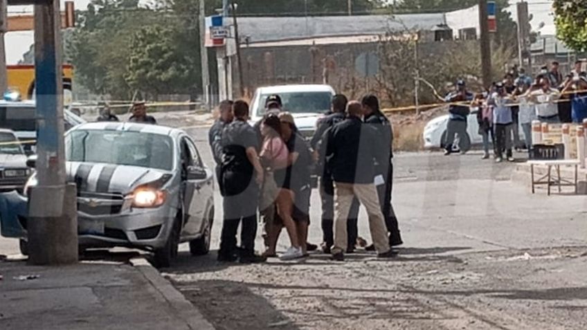 A plena luz del día, sicarios masacran a hombre dentro de automóvil en Ciudad Obregón