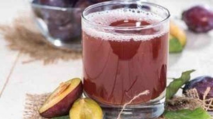 Pierde peso con ayuda de un delicioso jugo de ciruela con limón