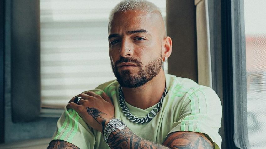 Maluma pierde el control en concierto; el cantante golpea a fan por este increíble motivo